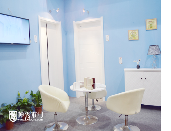 重庆坤秀木门展厅图1