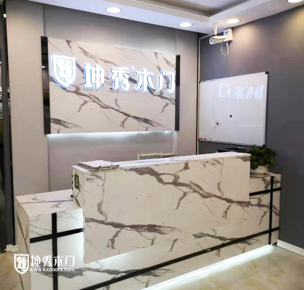 重庆坤秀木门新店启动，龙江专卖店扬帆起航