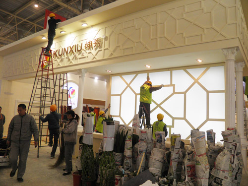 北京木门展坤秀木门展厅布置现场